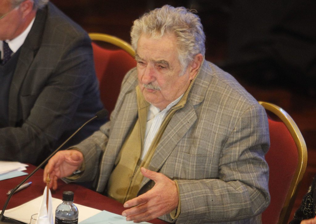 epa04247173 Uruguayan President Jose Mujica speaks during a session of Parliament of Mercosur (Parlasur) in Montevideo, Uruguay, 09 June 2014. The plenary session is held to discuss the project of a deep waters port in the Atlantic Coast of Uruguay.  EPA/Ivan Franco