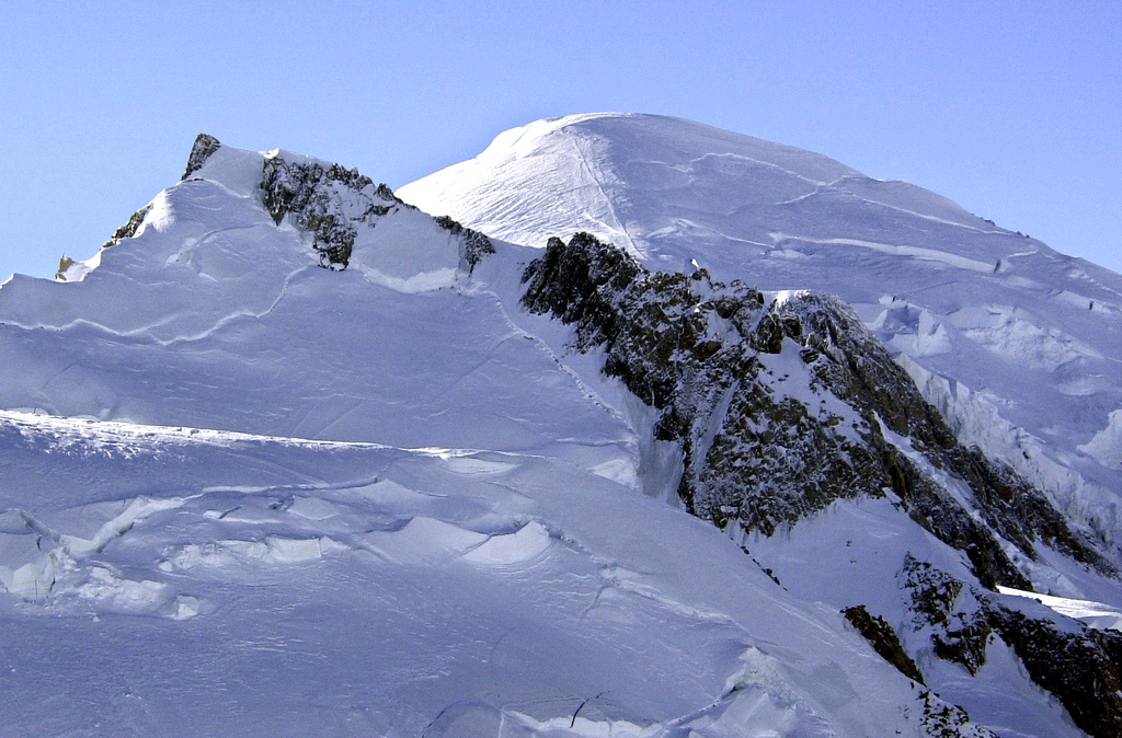 Le Mont-Blanc est le plus haut sommet d'Europe.