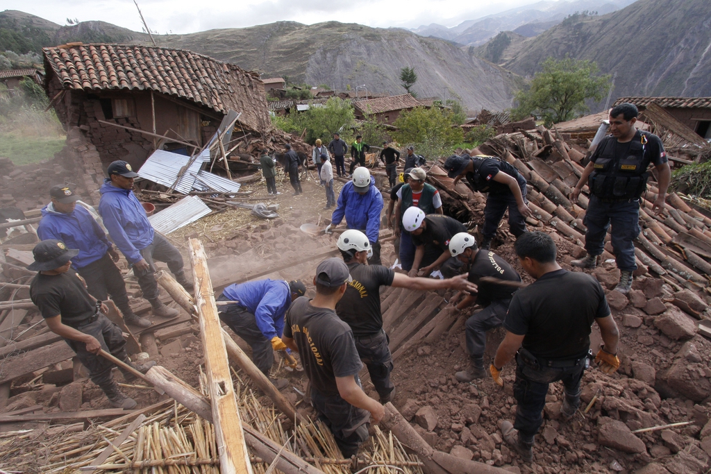 Le tremblement de terre a secoué la région de Cusco. D'une magnitude de 4,9 - relativement faible - il a fait d'importants dégâts.