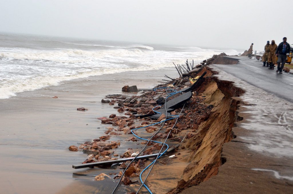 Le cyclone Hudhud a touché la côte sud-est de l'Inde dimanche. Au moins 24 personnes ont perdu la vie.