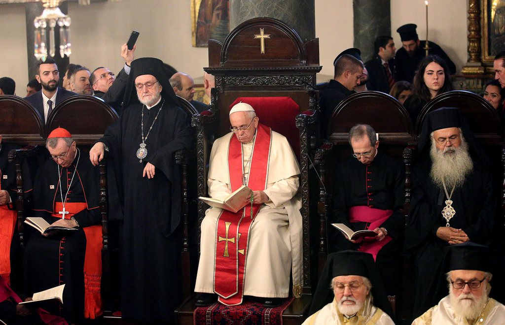 Le pape François a fait un geste de rapprochement avec les responsables de l'Eglise orthodoxe.