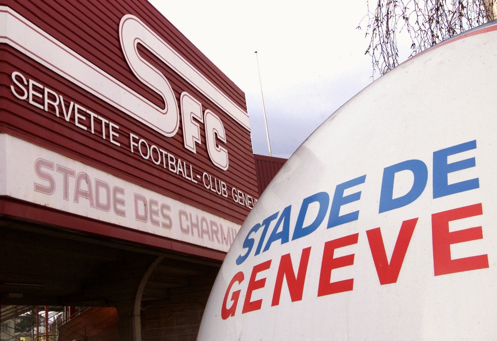 La mesure concerne les salaires d'une soixantaine d'employés et de joueurs du club, qui devraient être payés d'ici vendredi de la semaine prochaine.