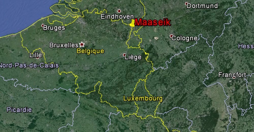 Les policiers belges sont intervenus dans la commune de Maaseik à onze endroits.