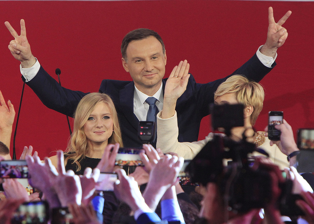 Andrzej Duda a battu le président sortant Bronislaw Komorowski. 