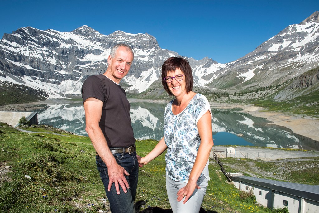 Nicolas et Fabienne Marclay, les deux tenanciers de l'Auberge, passent tous leurs étés à Salanfe depuis vingt ans.