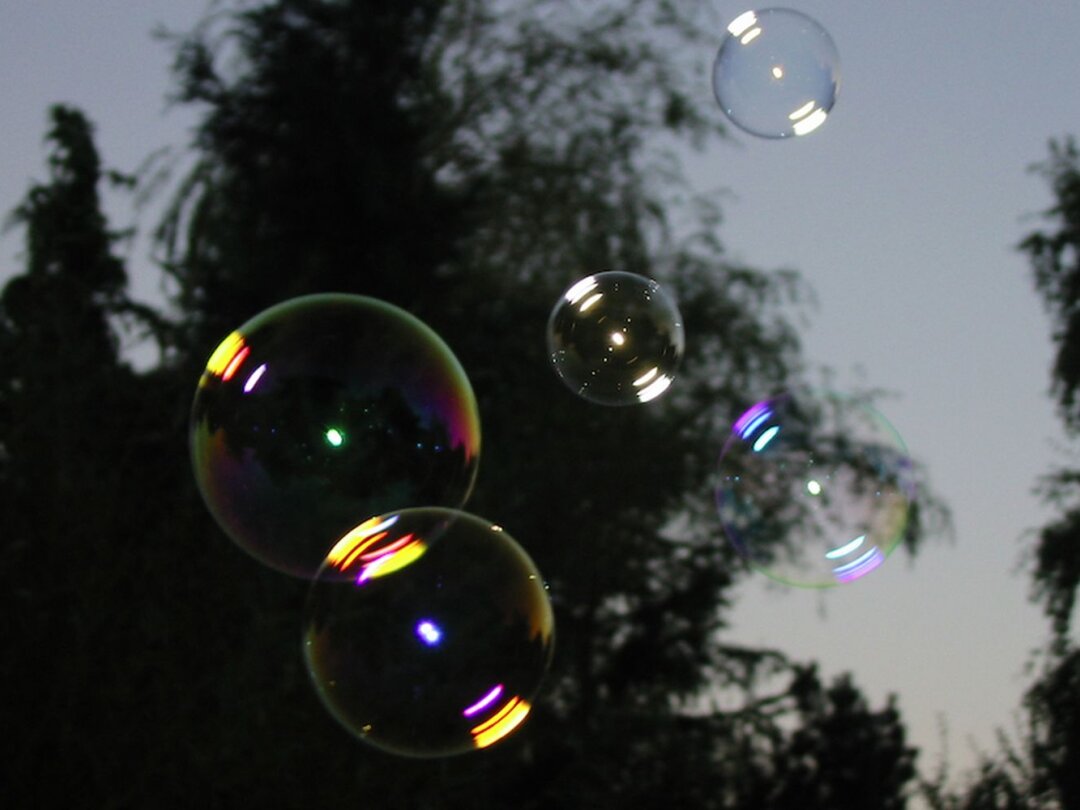 Les bulles de savon sont appréciées par les enfants et les touristes chinois, a expliqué l'artiste. (illustration)