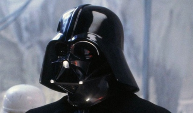 Ralph McQuarrie avait réalisé avec George Lucas, les célèbres personnages  de Dark Vador, Chewbacca, R2-D2 et C-3PO. 