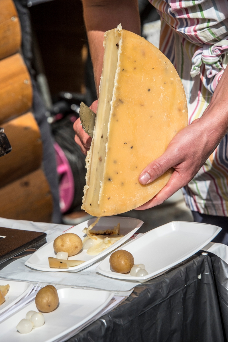 La raclette, un vecteur identitaire en Valais ?