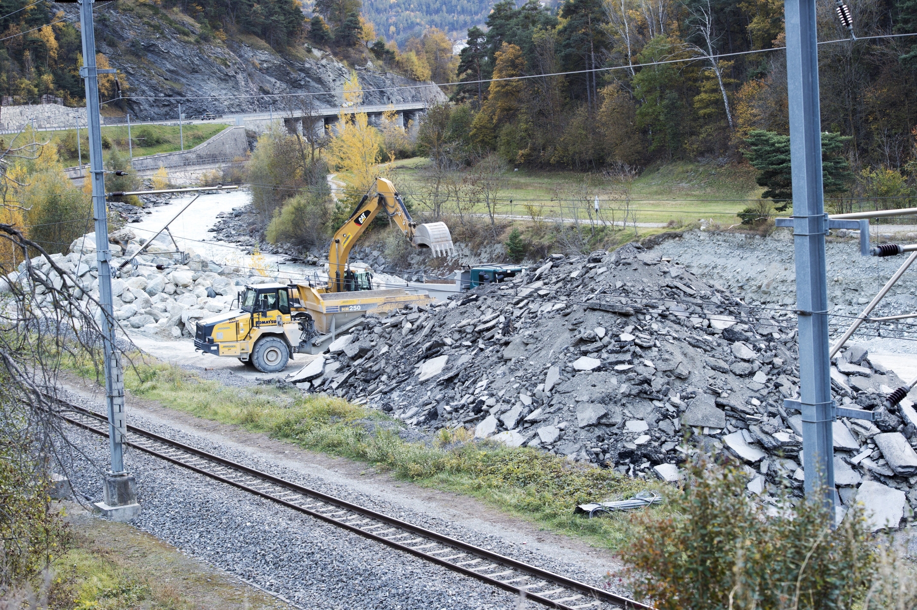 Viège le,26 oct.2015: Gravière à coter de la Vispa après Viège.©Sacha Bittel/Le Nouvelliste