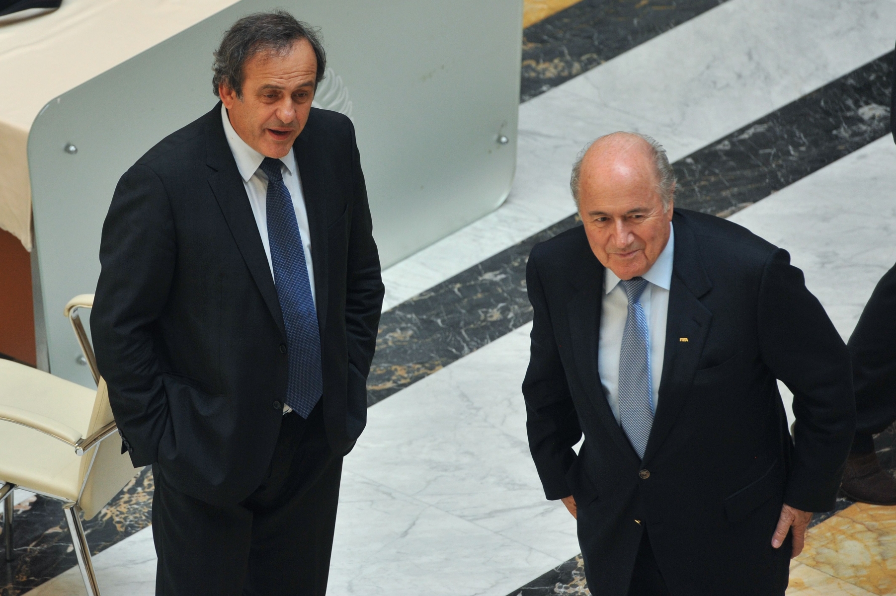 Les suspensions de Michel Platini et de Sepp Blatter n'ont pas eu d'incidence sur la date de l'élection.