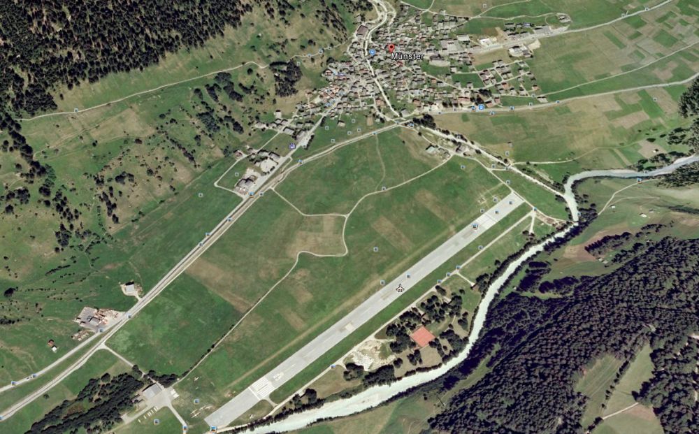 L'aérodrome accueille des activités de vol à voile et un nombre limité de vols à moteur depuis 1959 durant les mois d'été.