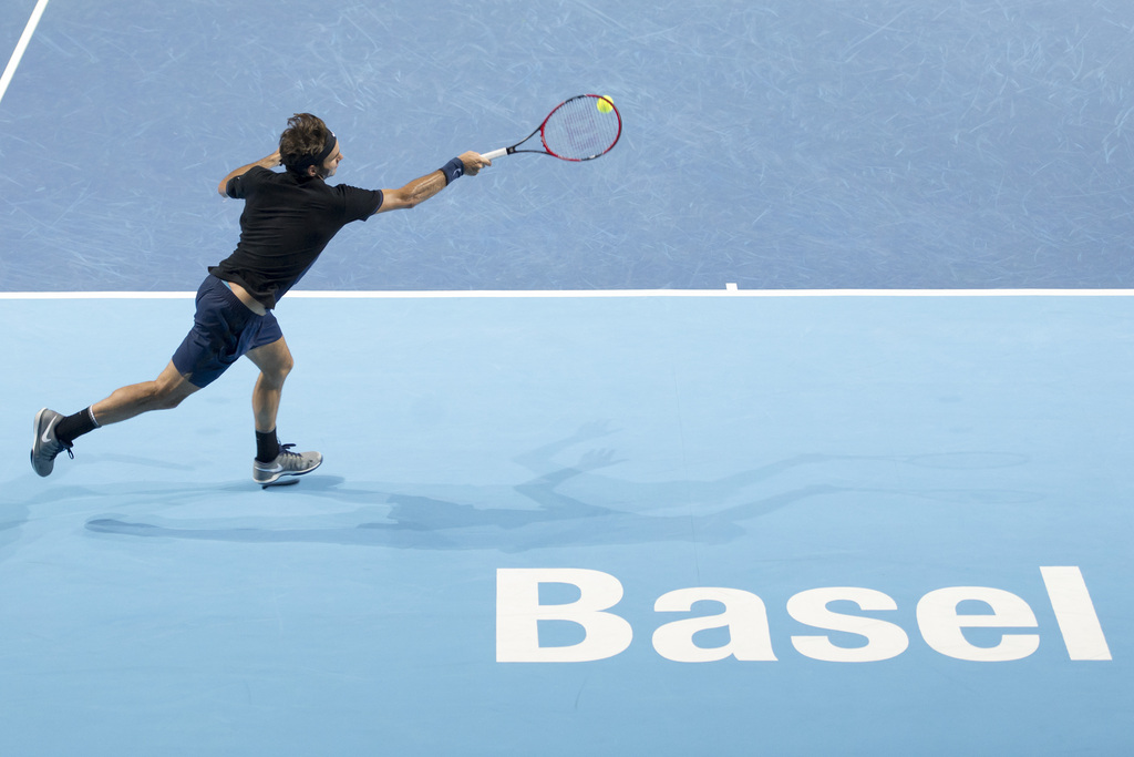 Roger Federer a largement dominé Jack Sock lors de la demi-finale des Swiss Indoors de Bâle.
