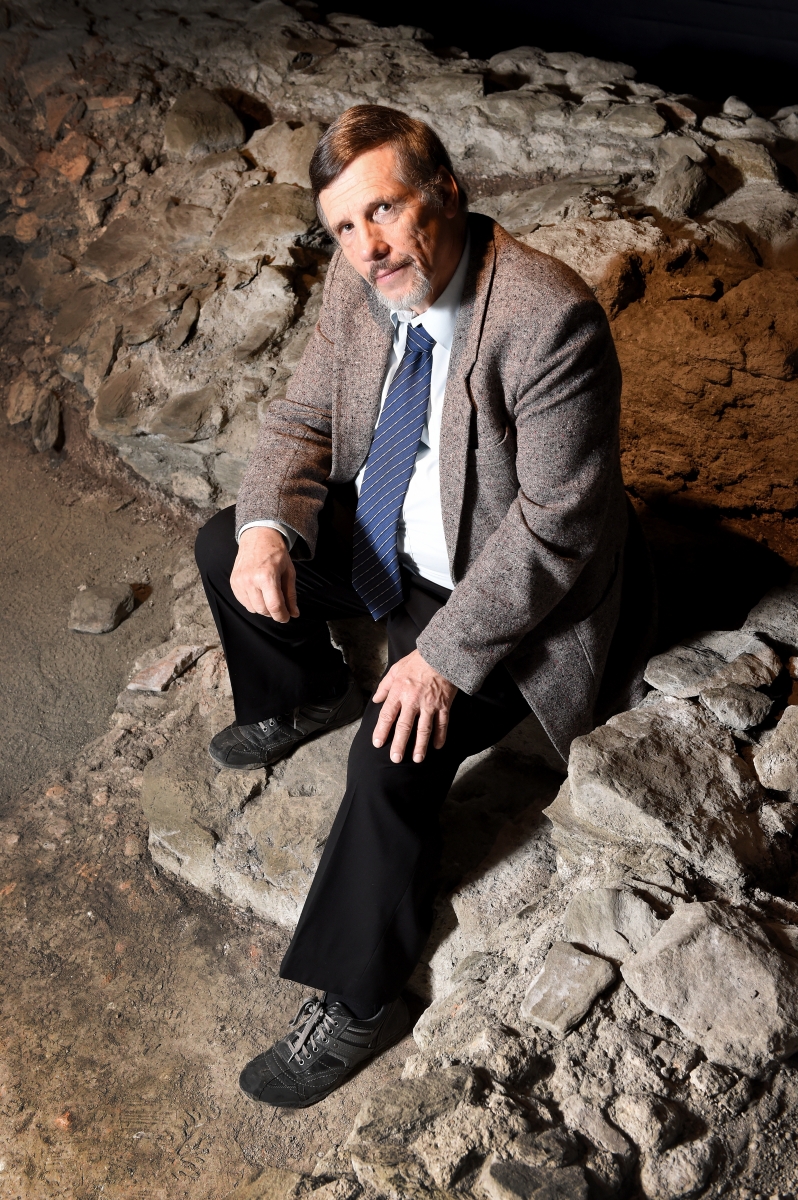 Martigny - 29 octobre 2015 - François Wiblé, archéologue cantonal, prend sa retraite. photo: Sabine Papilloud WIBLE3