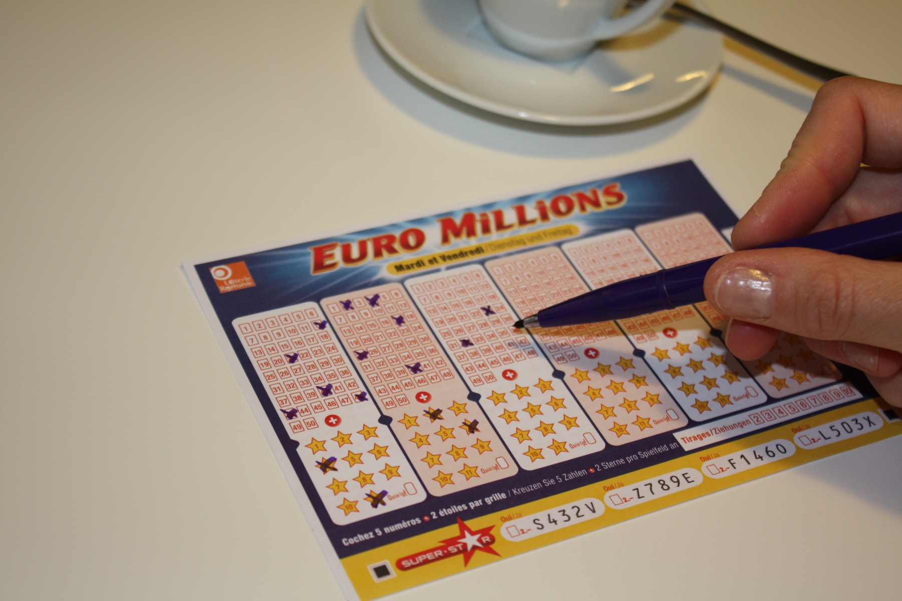 La combinaison gagnante a été jouée par un chanceux qui empoche un peu plus de 19 millions de francs.