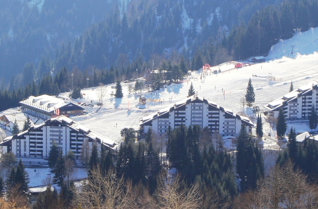 Les jeunes skieurs pourront rejoindre les pistes de la station pour 13 francs.