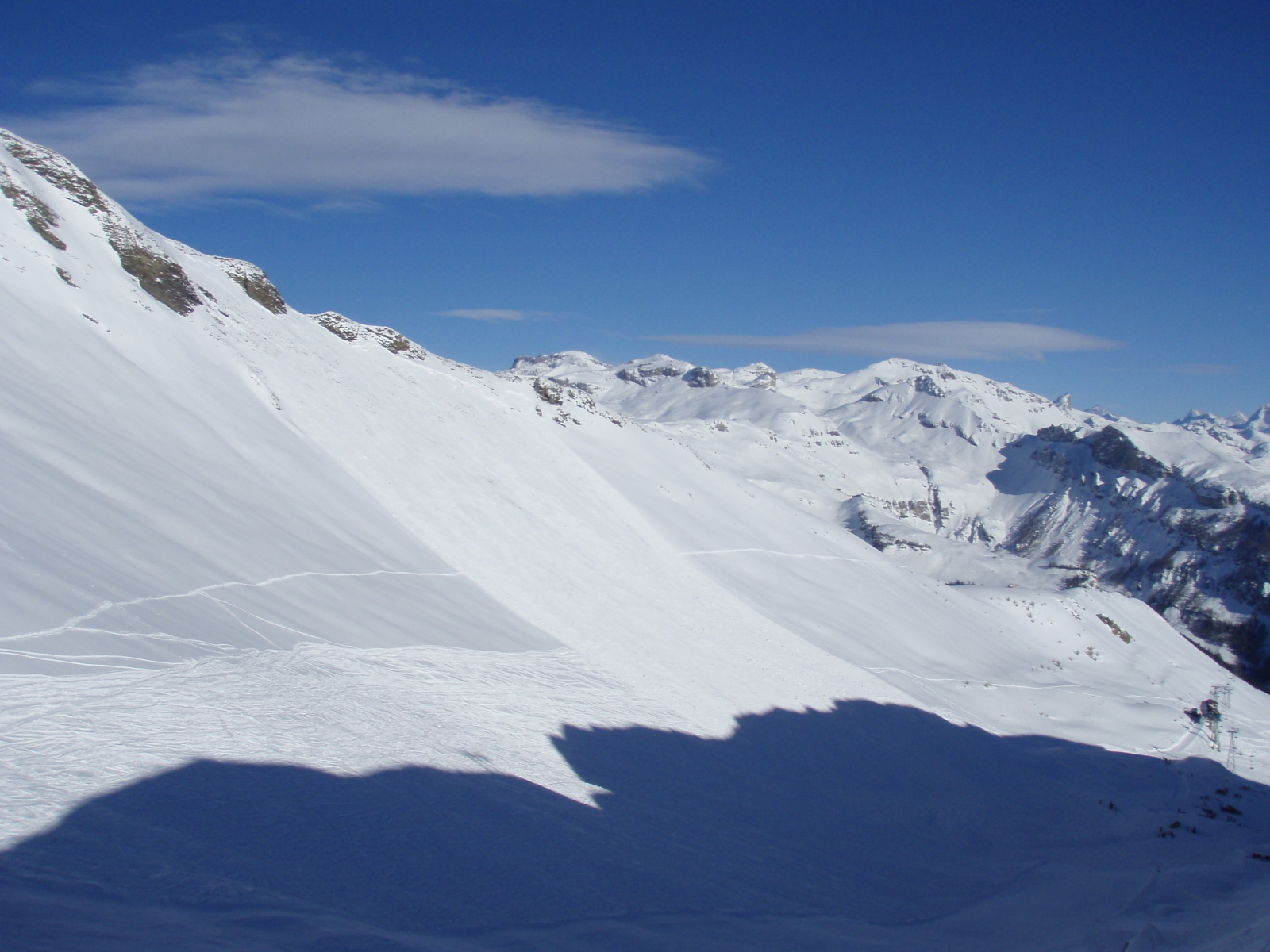 L'avalanche de 2009 faisait 430 mètres de long sur 120 de large.