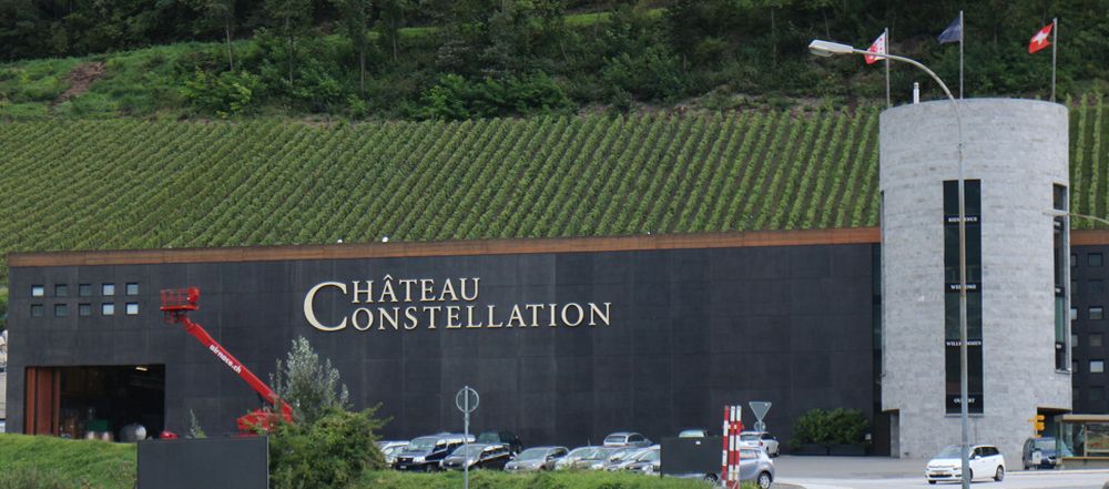 Château Constellation, anciennement Giroud Vins, est sise à Sion.