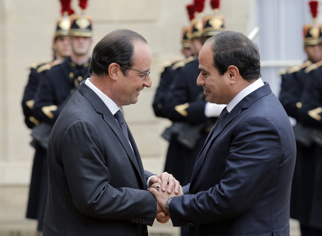 François Holland n'a cessé de répéter l'importance du respect des droits de l'homme lors de sa visite en Egypte.