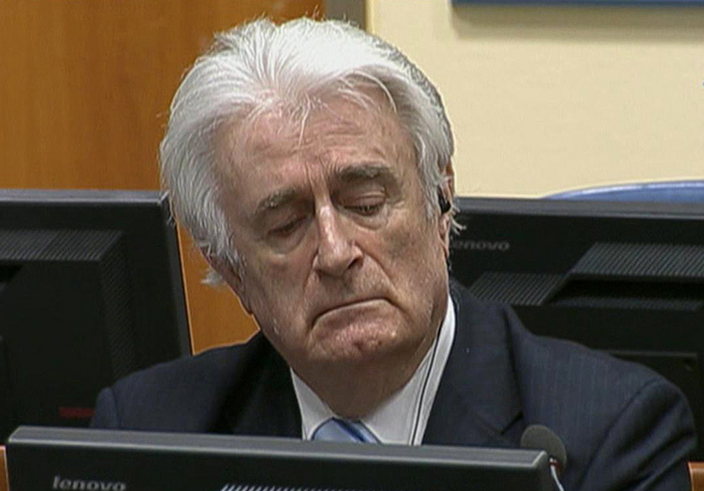 Radovan Karadzic s'est dit victime d'une condamnation "monstrueuse" le 6 avril dernier à l'occasion de sa première apparition publique. (illustration)