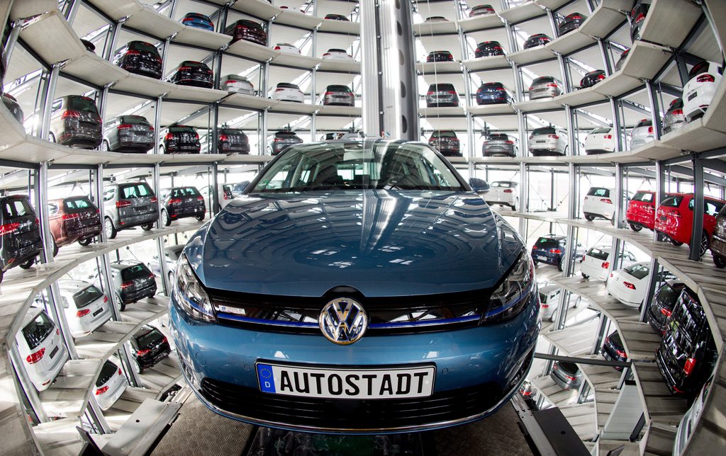 Les voitures Volkswagen, neuves ou d'occasion, se vendent moins cher.