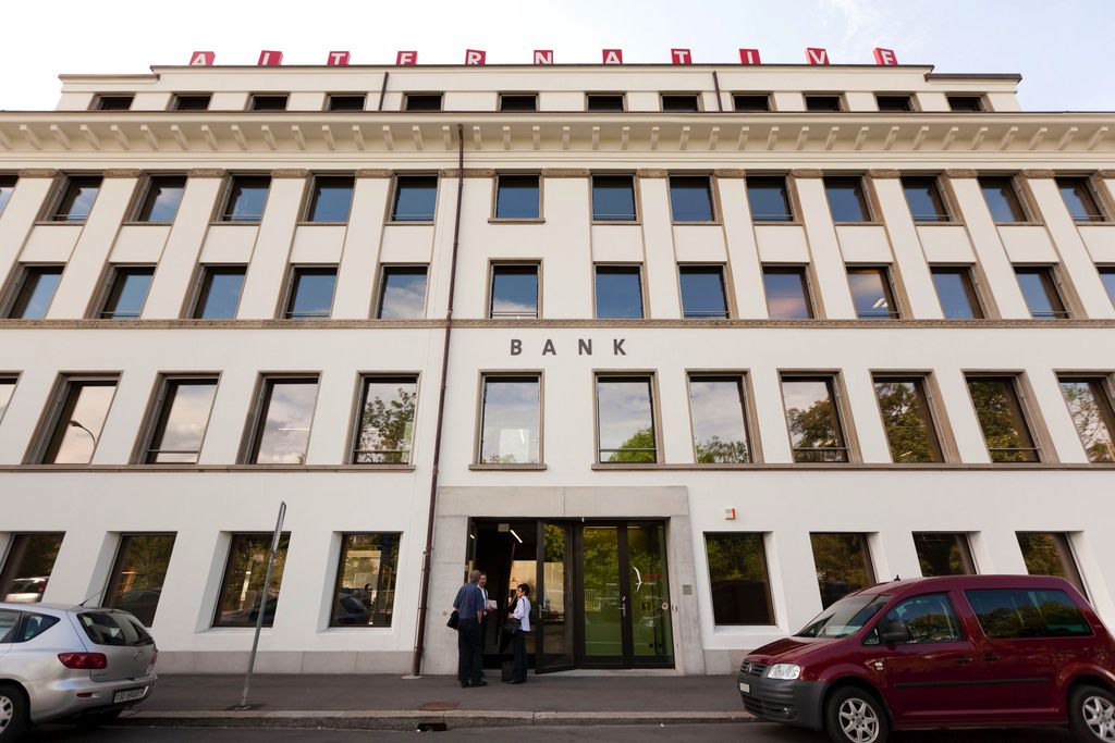 Les banques suisses baissent leur taux hypothécaire moyen (illustration).