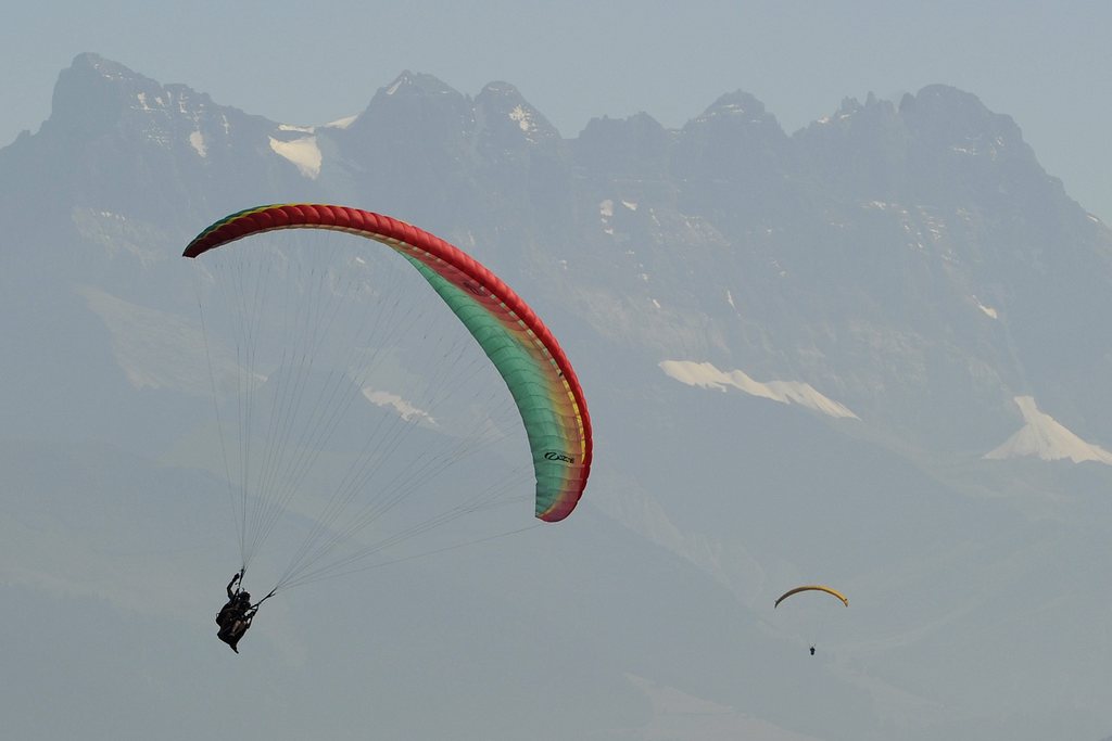 Un homme de 62 ans perd la vie en atterrissant avec son parapente.