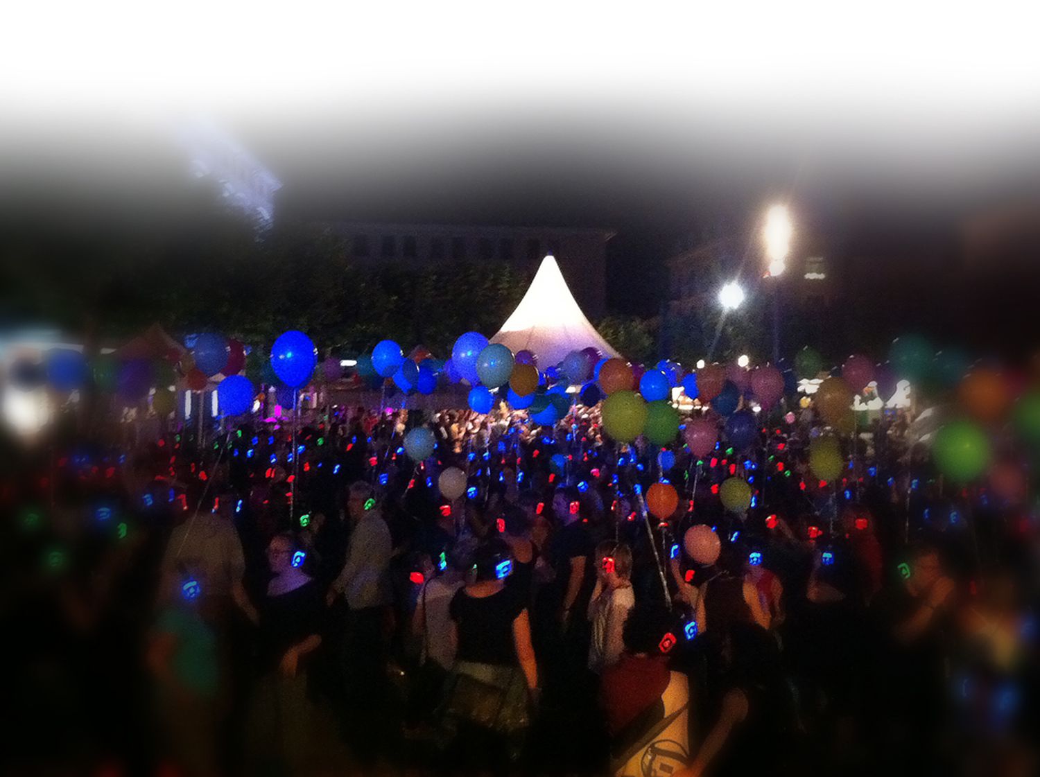 La Balloon Silent Disco devrait attirer la foule le 31 juillet sur la place Centrale de Martigny.