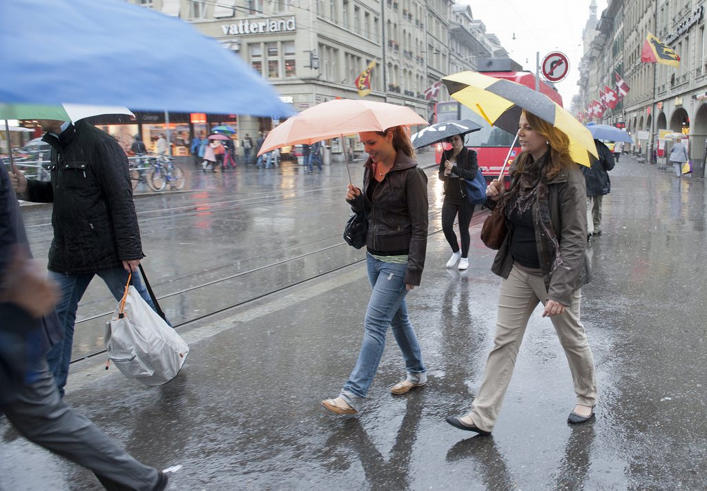 Shopping sous la pluie