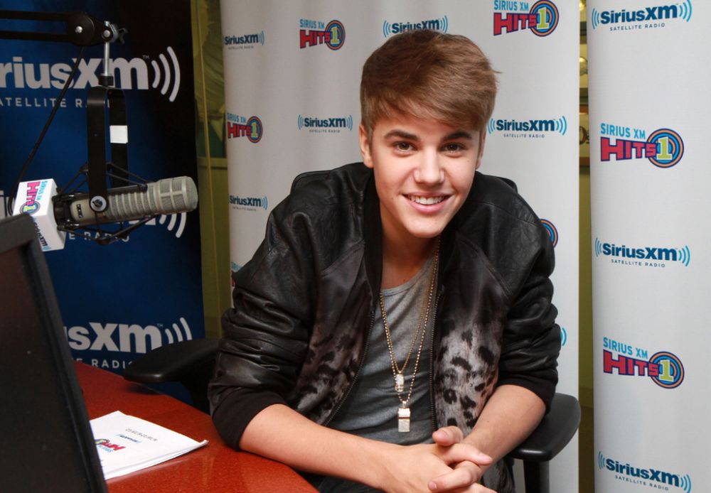Justin Bieber, 18 ans, est devenu une star internationale après avoir percé sur Internet.