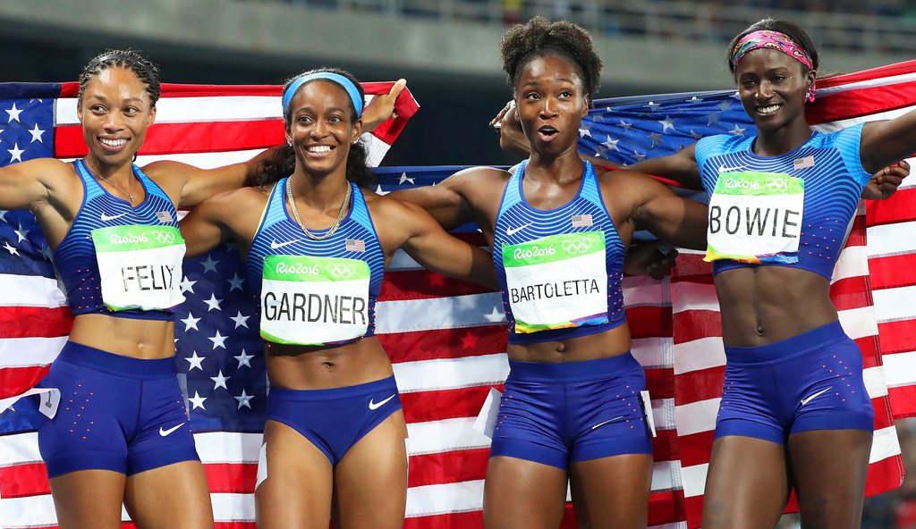 Les Américaines ont conservé leur titre de championnes olympiques du relais 4x100 m.