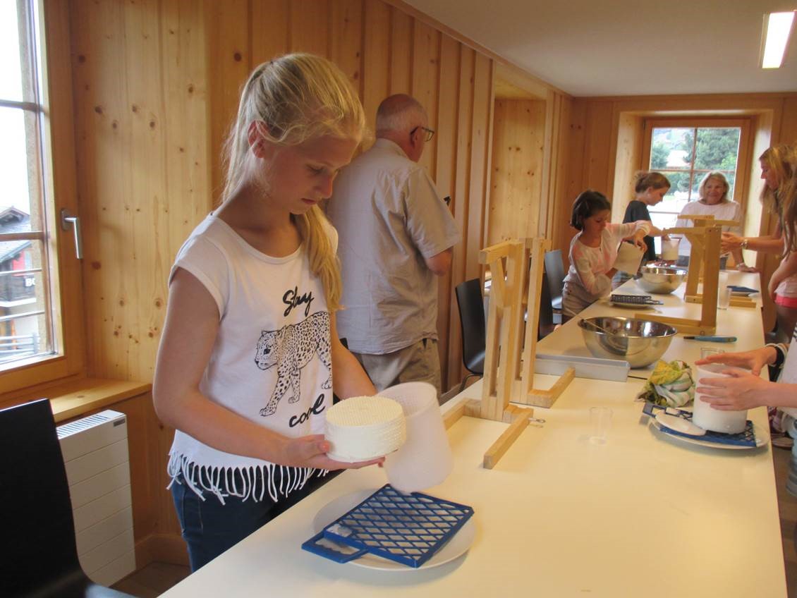 Atelier fabrication de fromage à Verbier