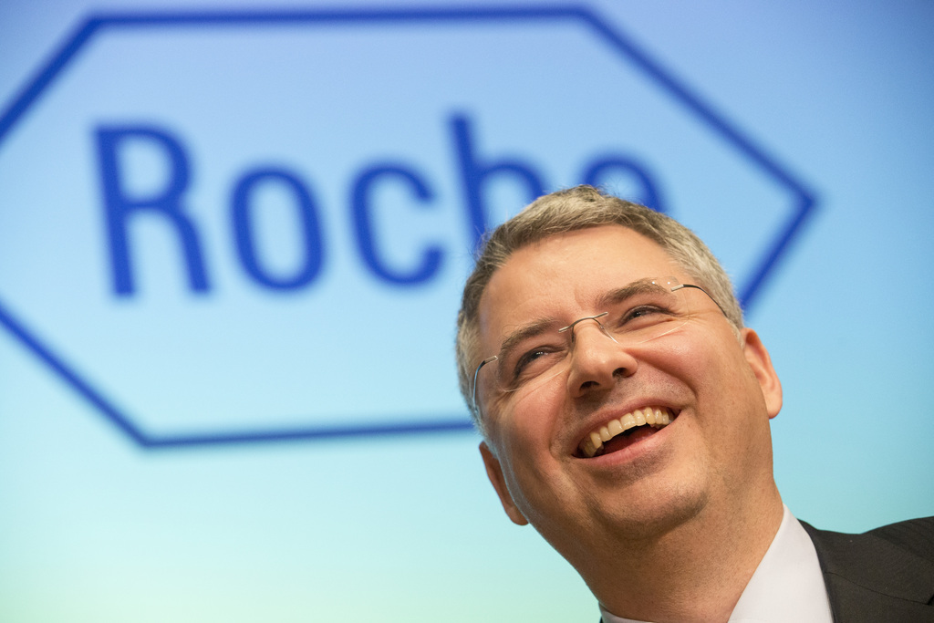 Severin Schwan, CEO du groupe pharmaceutique Roche, est le patron le mieux payé de Suisse en 2015 (près de 16 millions de francs).