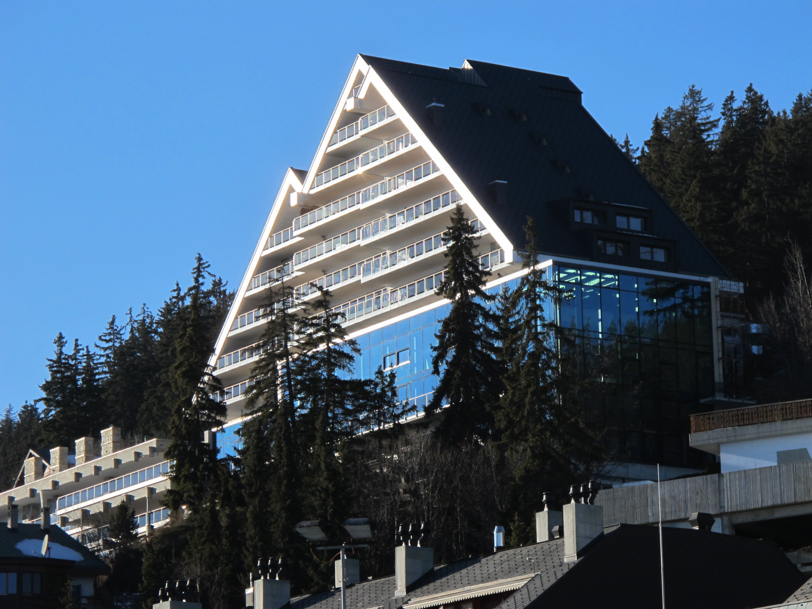 La faillite du Crans-Ambassador a été confirmée par le Tribunal Cantonal. 