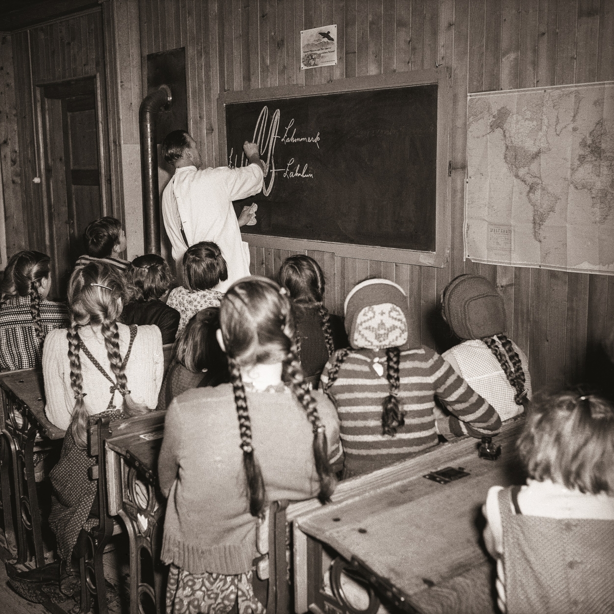 Le dentiste scolaire à Biel en 1956. C'était il y a 60 ans seulement.