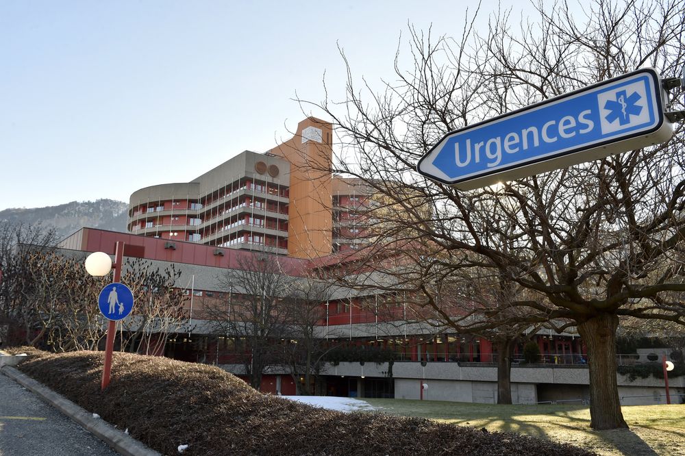 Les urgences de l'hôpital de Sion accueillent 85 patients en moyenne quotidienne. 