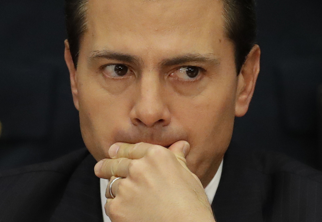 Le président mexicain Enrique Pena Nieto n'a pas encore réagi à l'acte de Donald Trump.