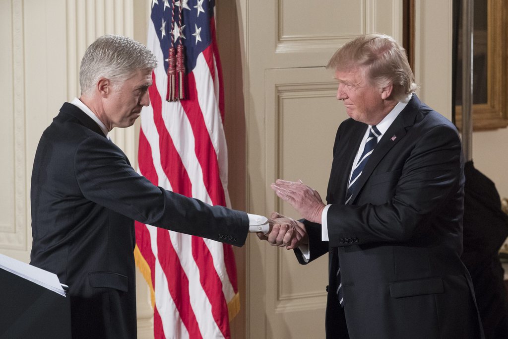 Trump a nommé un juge conservateur au dernier poste vacant à la Cour suprême des Etats-Unis.