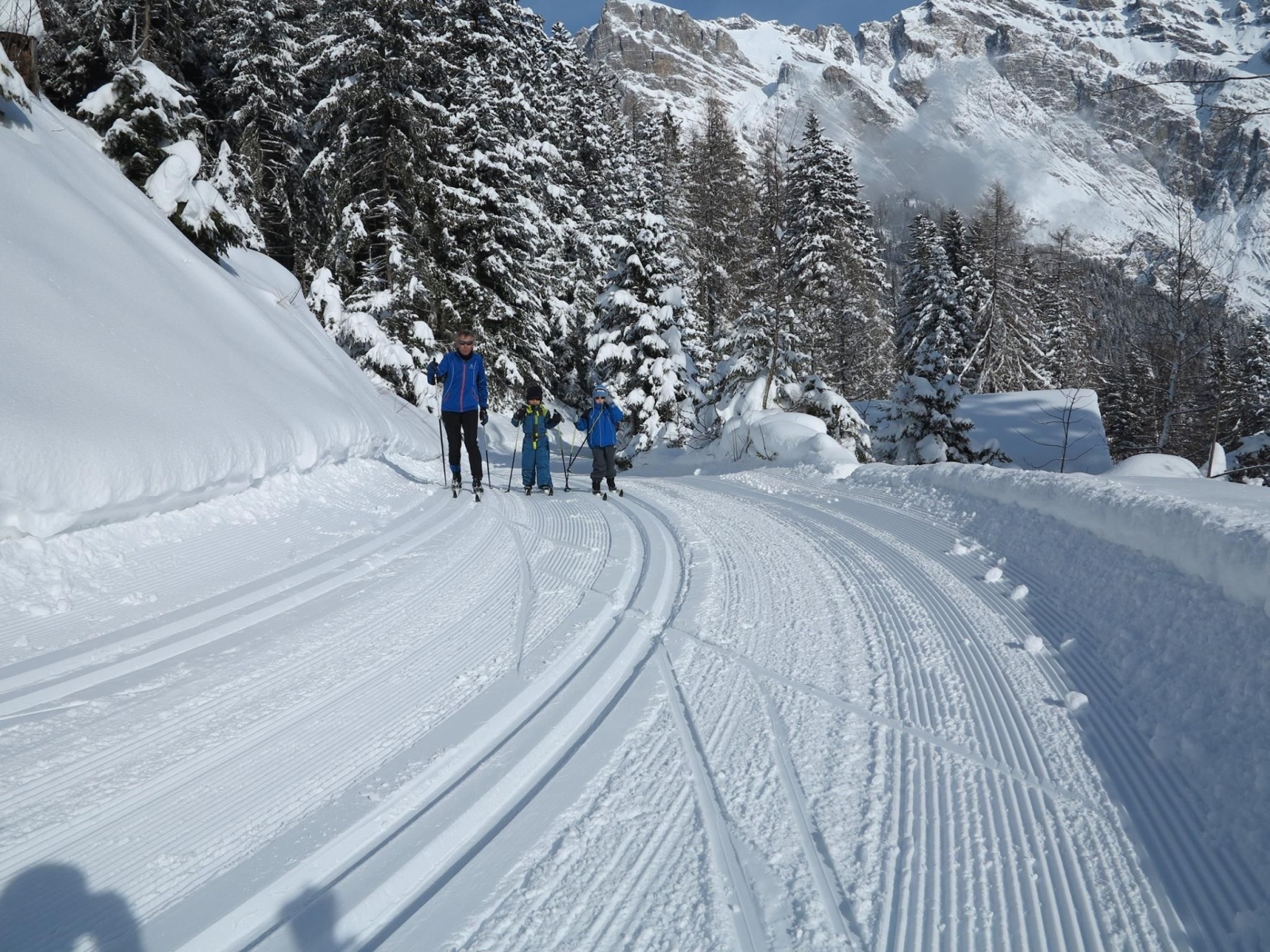 Le plateau d'Ovronnaz offre de belles possibilités de pratiquer le ski de fond et la raquette à neige. ldd