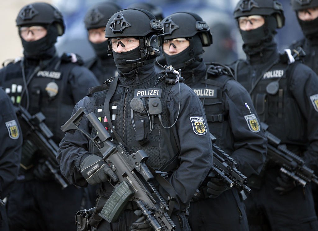 L'homme, un Allemand de 26 ans, planifiait un attentat islamiste contre des policiers ou des militaires. (illustration)