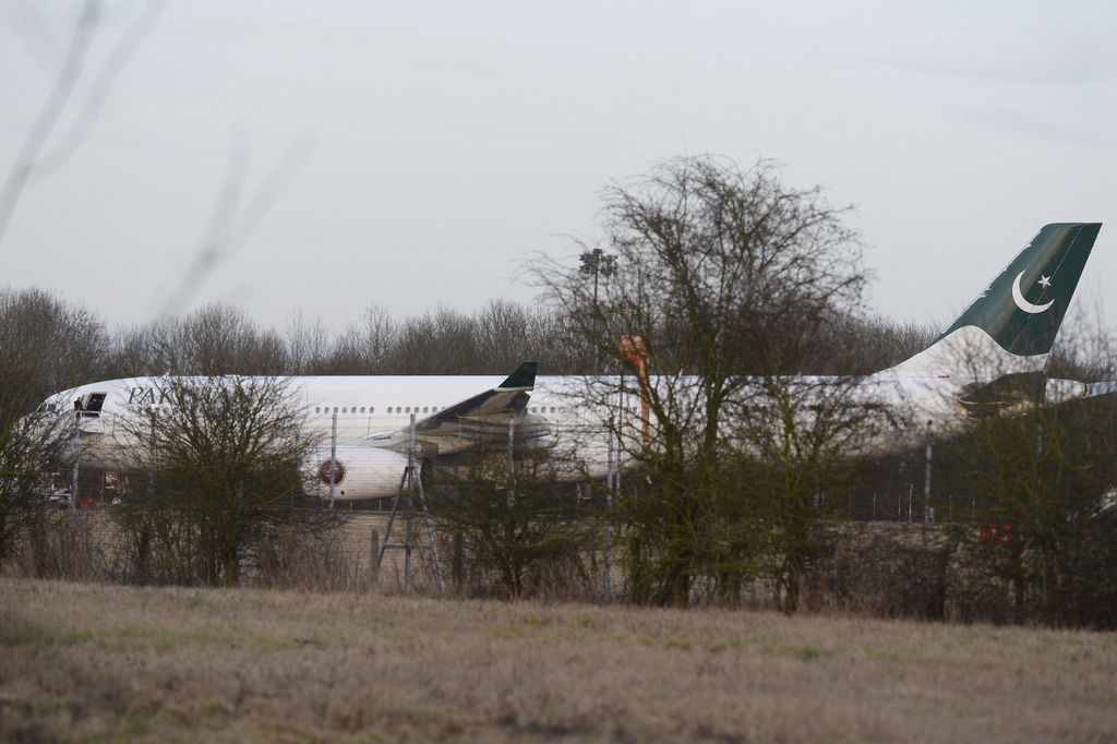 L'Airbus A330 de Pakistan International Airlines a été intercepté et escorté en sécurité jusqu'à l'aéroport de Stansted.