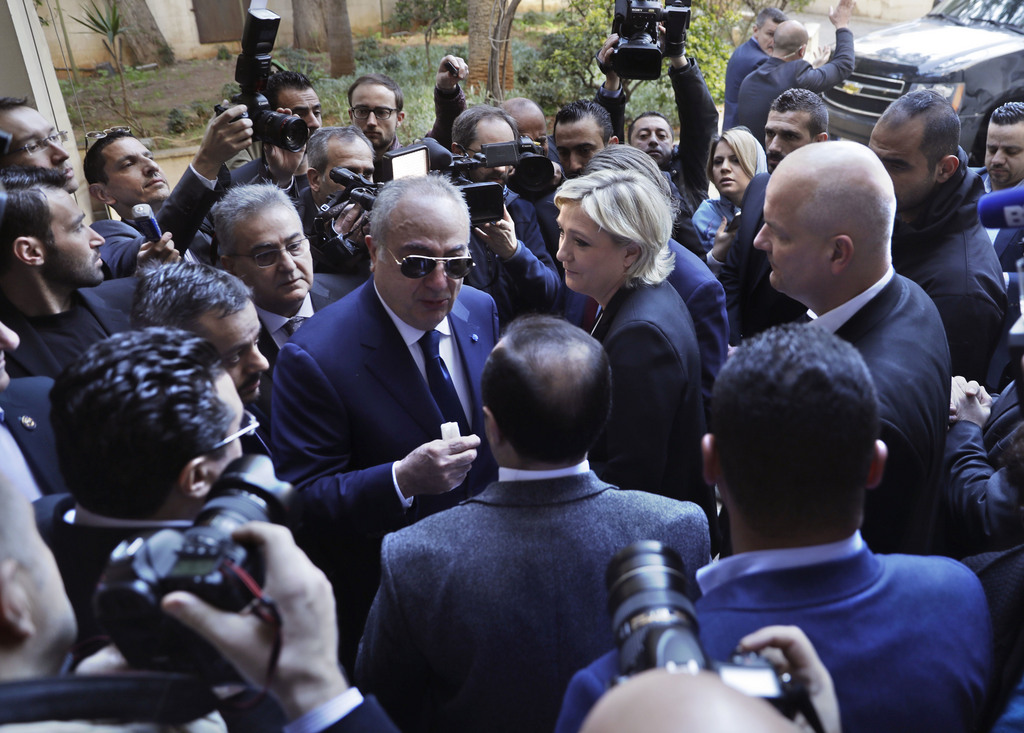 Marine Le Pen a quitté les lieux sans rencontrer le grand mufti.