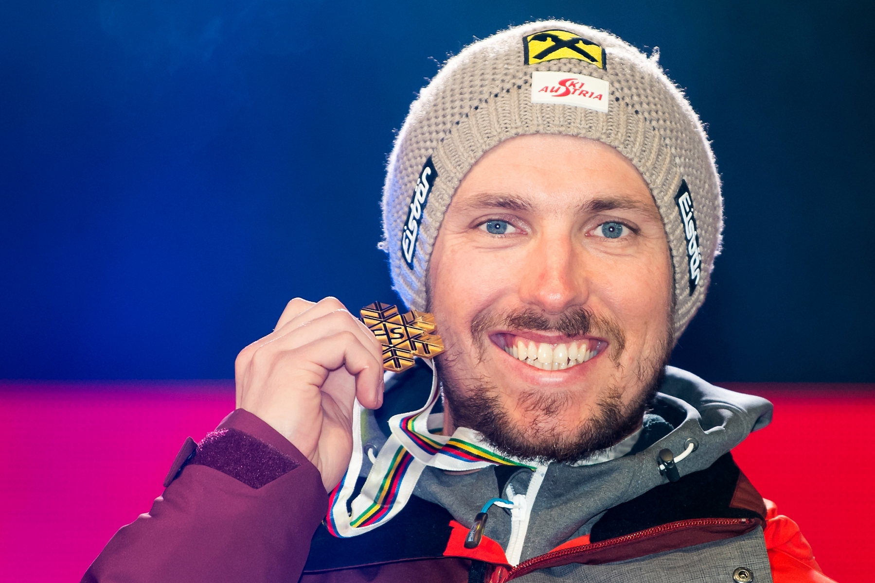 Gold medalist, Marcel Hirscher of Austria, poses during the medal ceremony of the men Giant Slalom at the 2017 FIS Alpine Skiing World Championships in St. Moritz, Switzerland, Friday, February 17, 2017. (KEYSTONE/Peter Schneider) SWITZERLAND ALPINE SKIING WORLDS MEN GIANT SLALOM