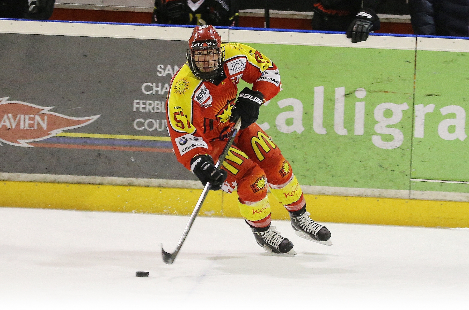 HC Sierre Hockey glace Posse



Remo