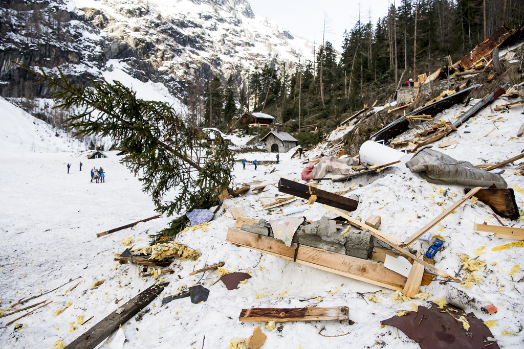 Quinze chalets ont été détruits.