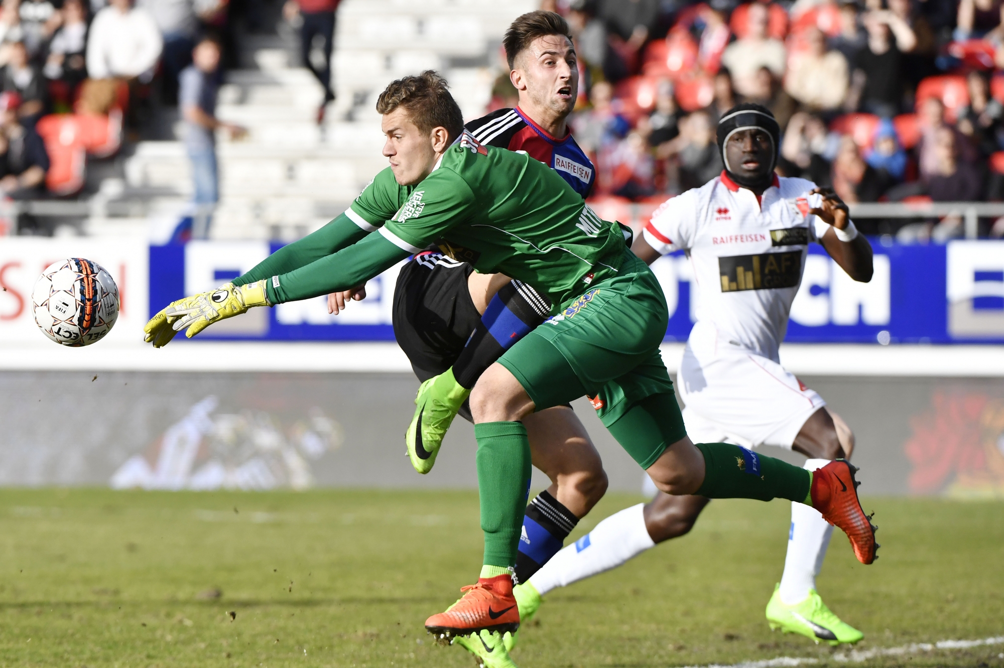 Sion le, 12 mars 2017 : Le FC Sion reçoit le FC Bale. Mitryushkin (sion)..©Sacha Bittel/Le Nouvelliste