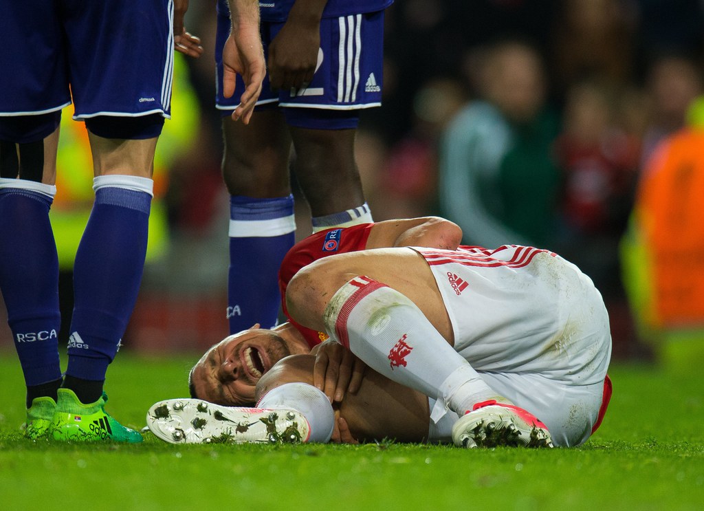 Zlatan Ibrahimovic s'est blessé dans le temps réglementaire, sur un mauvais atterrissage. 
