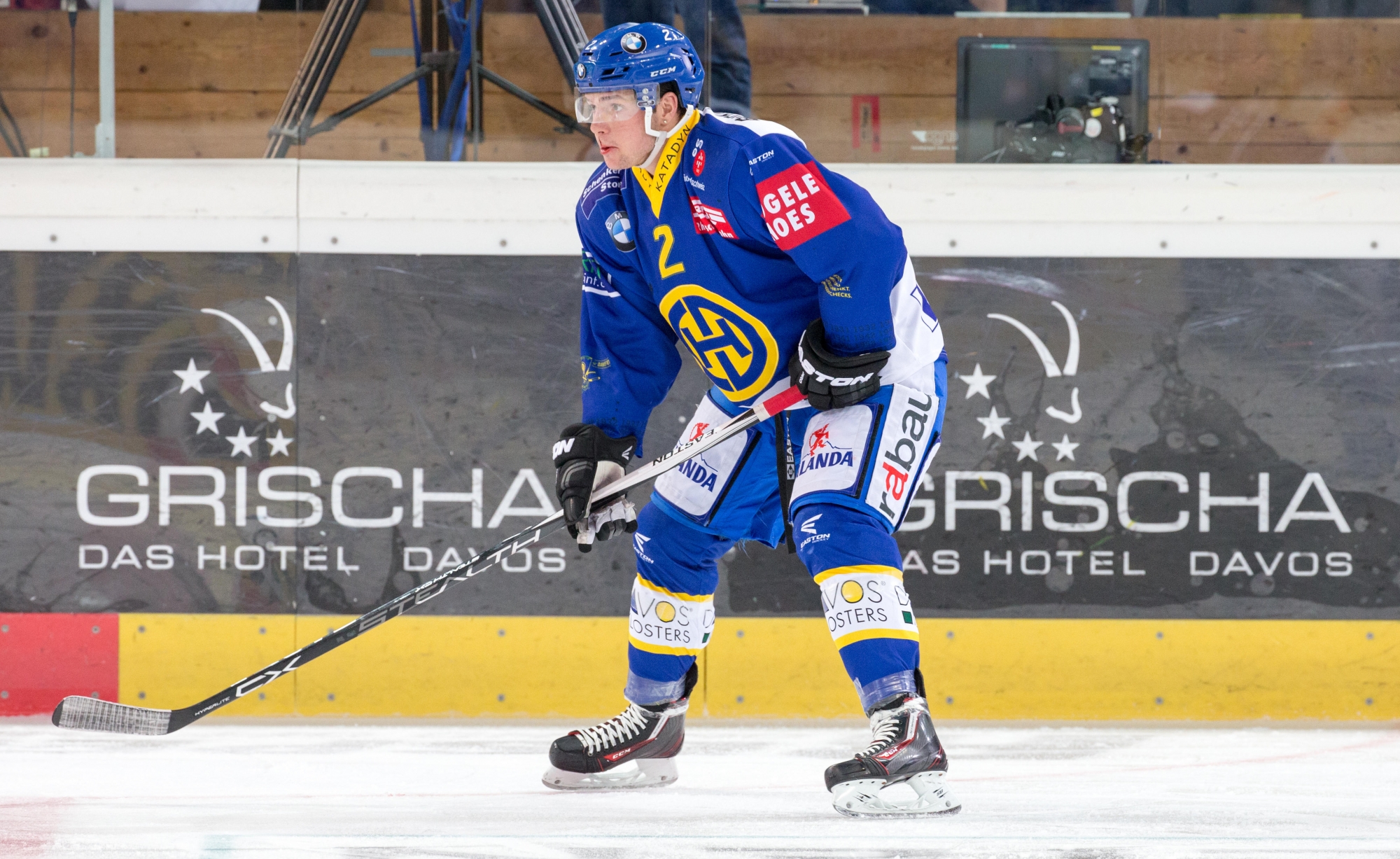 En provenance du HC Davos (9 matches), Jens Nater a principalement évolué avec Thurgovie en LNB ces deux dernières saisons. 