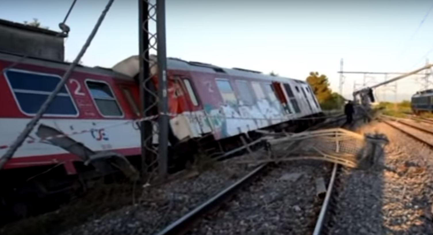 L'accident pourrait avoir été provoqué par la vitesse excessive du train.
