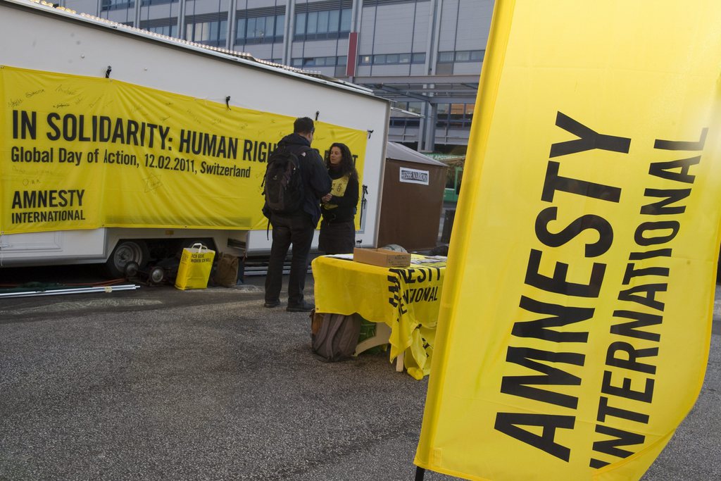 Le secrétaire général d'Amnesty International appelle les autorités turques à le relâcher immédiatement.