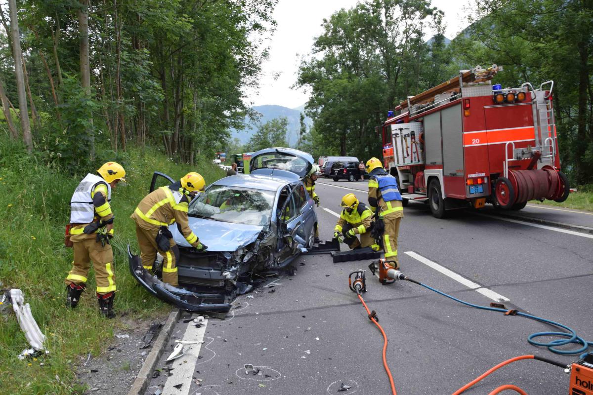 La collision frontale a fait 6 blessés.